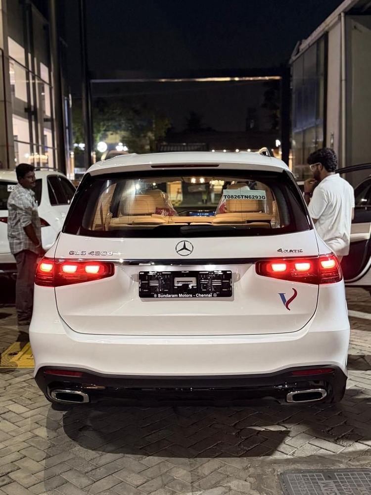 Mercedes-Benz GLS at a night pickup – Om Shakthi Travels, Chennai