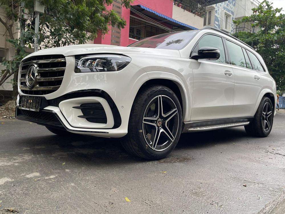 White Mercedes-Benz GLS on rent in Chennai