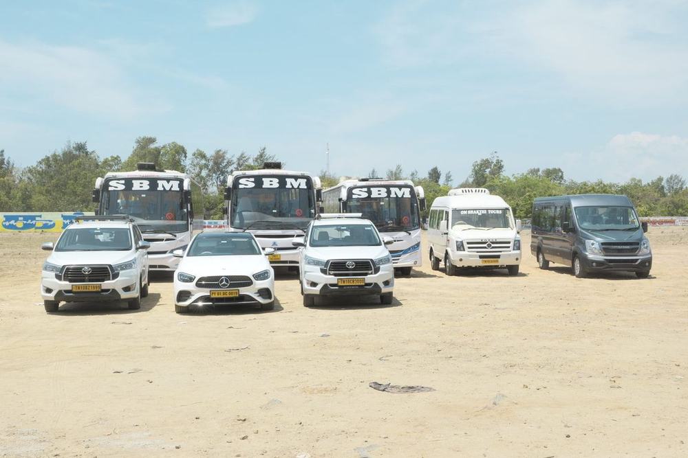 Om Shakthi Travels fleet of SUVs, vans and coaches – Om Shakthi Travels, Chennai
